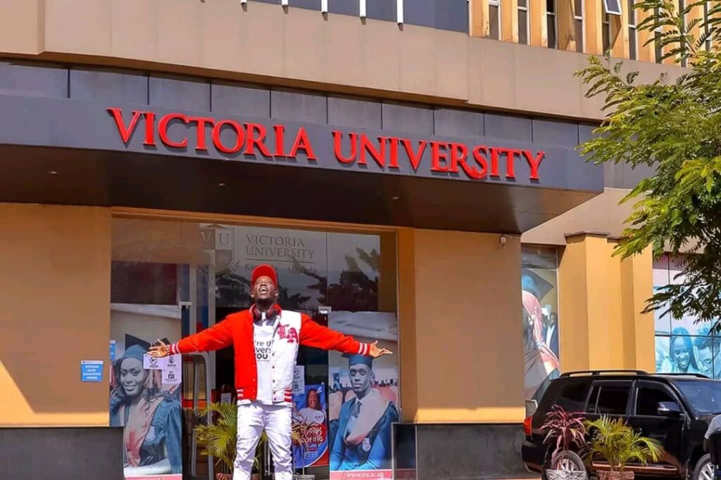 Victor Ruz enrols at Victoria University Kampala.