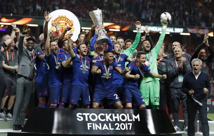 Manchester United edge closer to Europa League. 4 Manchester United edge closer to Europa League.