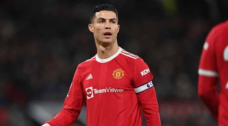 Manchester United edge closer to Europa League. 2 Manchester United edge closer to Europa League.