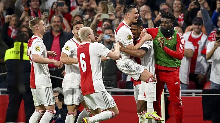 Manchester United win FA Youth cup final, Ajax crowned Eredisivisie Champions, Juventus is beaten by Inter to take the Coppa Italia Cup 3 Manchester United win FA Youth cup final, Ajax crowned Eredisivisie Champions, Juventus is beaten by Inter to take the Coppa Italia Cup
