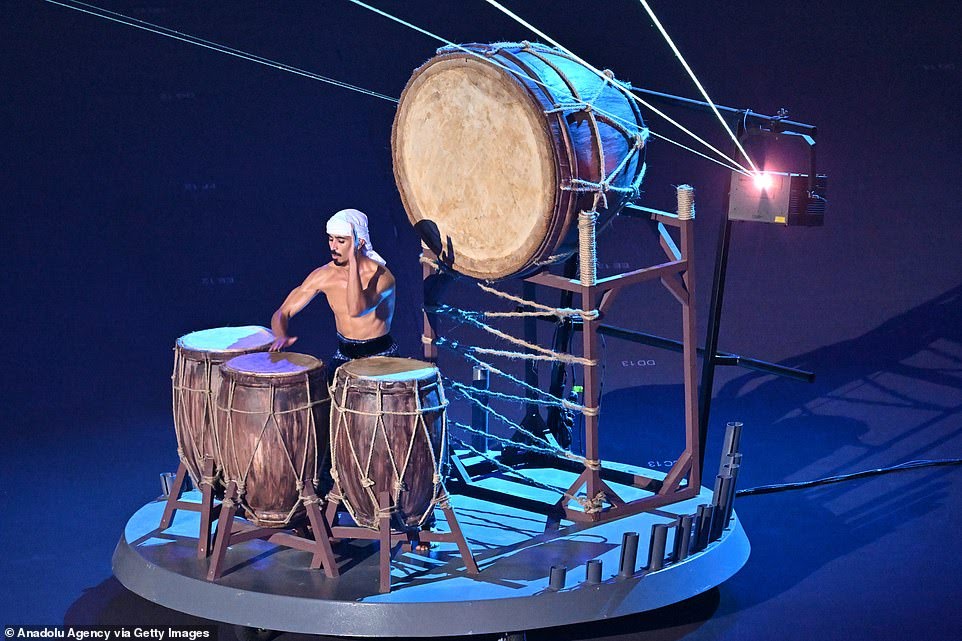 Drummer at world cup 2022
