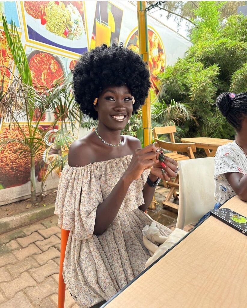 Angella Summer Namubiru Wins E! People's Choice Awards 6 Angella Summer Namubiru in beautiful dress