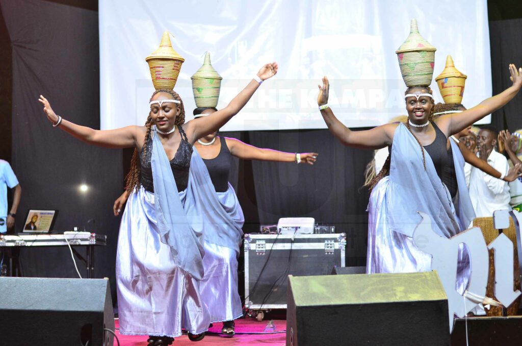 Iwacu Heza cultural traditional dance