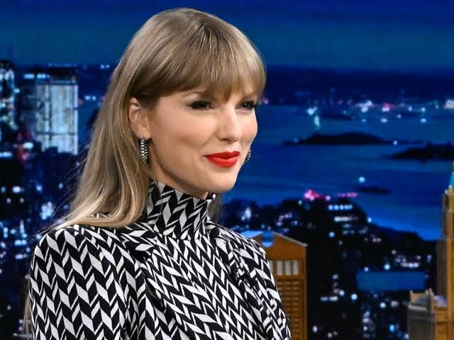 Swiftie hosted on tv show