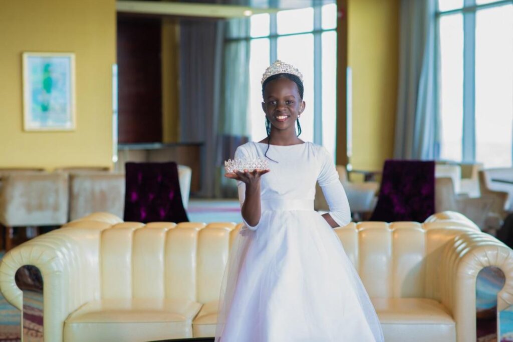 Enrika Mijumbi Kabagenyi crown