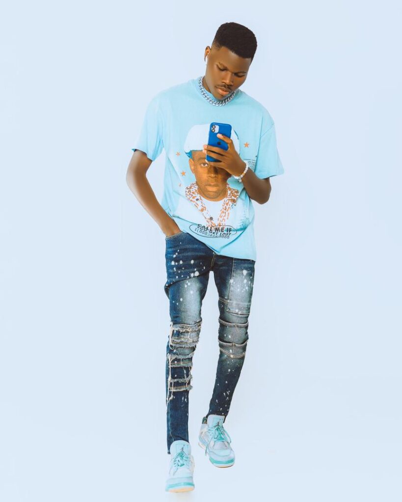 Iconic Kent Kris