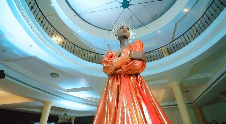 judith heard video koffi olamide andress song