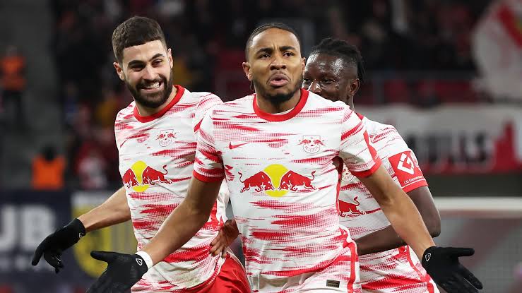 Bayern Munich Clinch 11th Consecutive Bundesliga Title in Dramatic Final Day Showdown 5 Bayern Munich Clinch 11th Consecutive Bundesliga Title in Dramatic Final Day Showdown