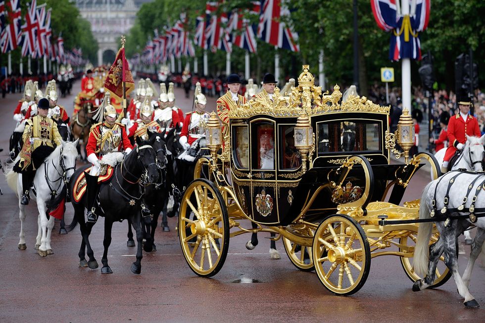 chariot with horses