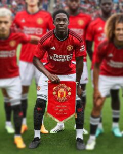 Kobbie Mainoo shines as Manchester United beats Leeds 2-0