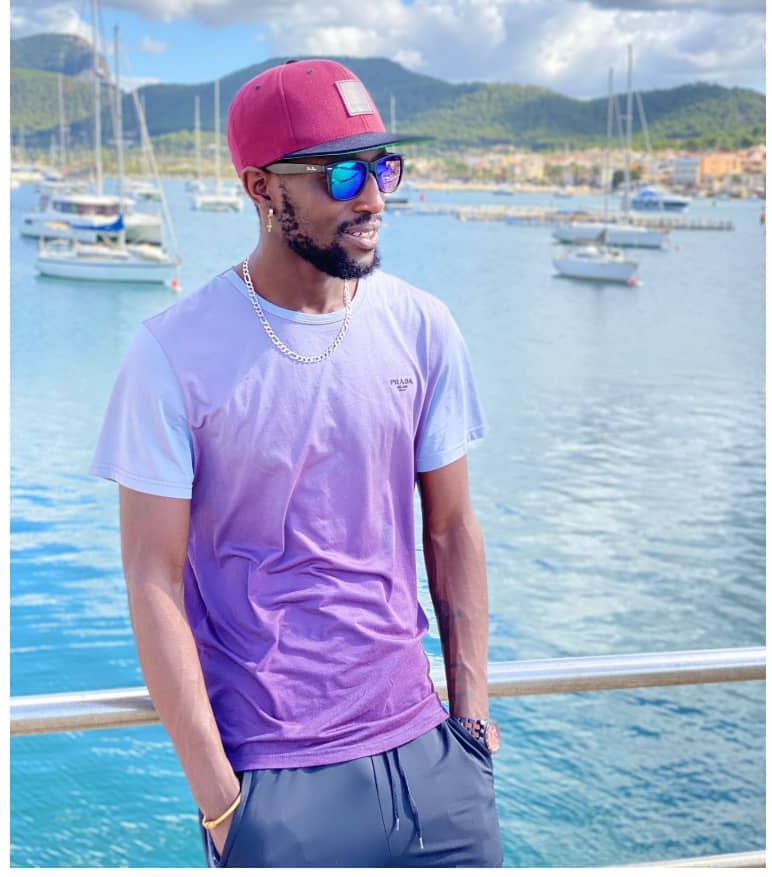 Van Data's Brilliant Story