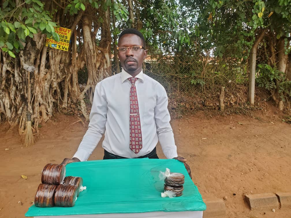 I earn UGX 700,000 per month - Swaggy Pancake Vendor 3 I earn UGX 700,000 per month - Swaggy Pancake Vendor