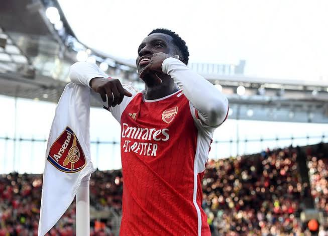 Arsenal Win Record 7th Emirates Cup