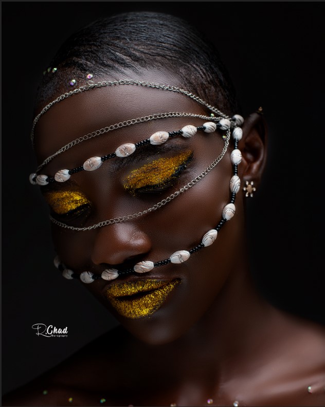 Haboya Peace, Fashion Diva Opens Up About Her Life 22 haboya peace with african jewlery on her face