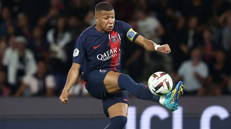 Kylian Mbappe Brace Not Enough as PSG Beaten 2-3 by Nice 3 Kylian Mbappe