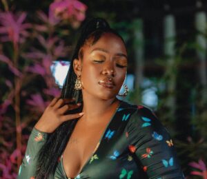 Watch Lydia Jazmine Perform Live Watch Lydia Jazmine Perform Live