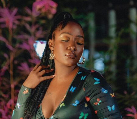 Watch Lydia Jazmine Perform Live