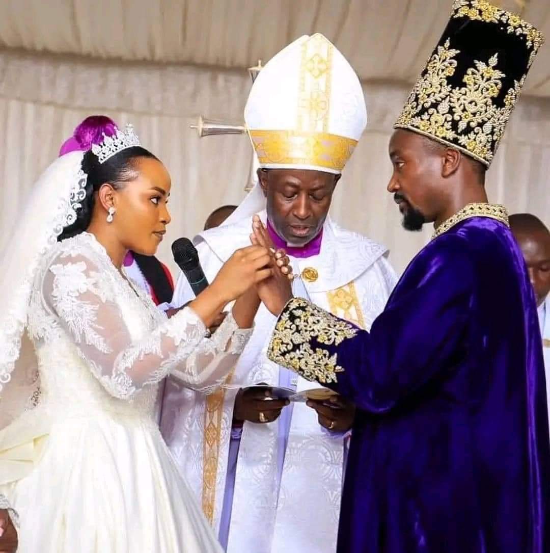 Jovia Mutesi wedding wearing the ring