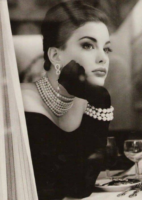 what is glamour?