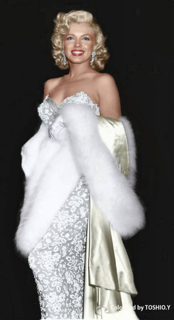 glamourous women
