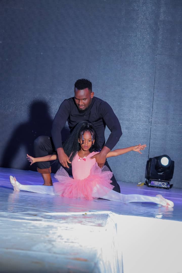 little ugandan balley dancing girl doing 180