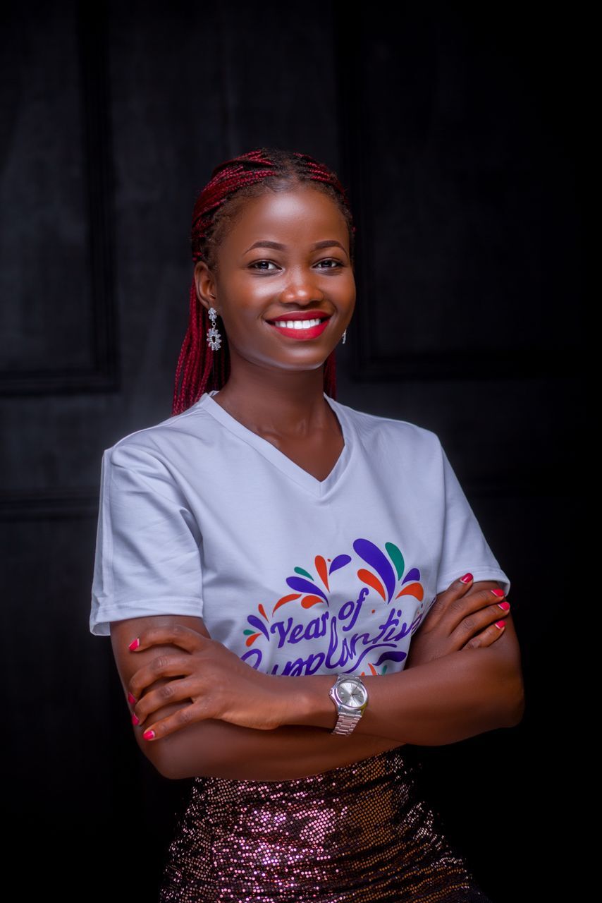 Deborah Nalinda: Modeling is okay, not for spoilt girls 10 Beautiful Ugandan fashion model smiling