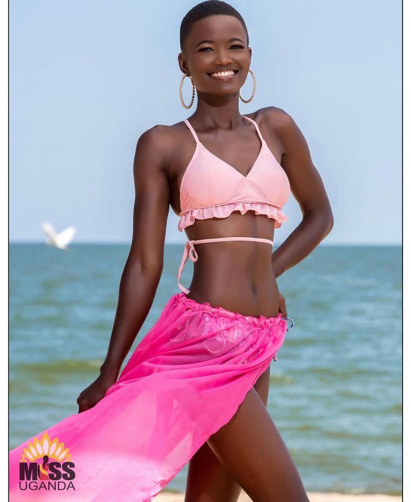 Deborah Nalinda: Modeling is okay, not for spoilt girls 20 Deborah nalinda dresed in a bikini
Beautiful black girl