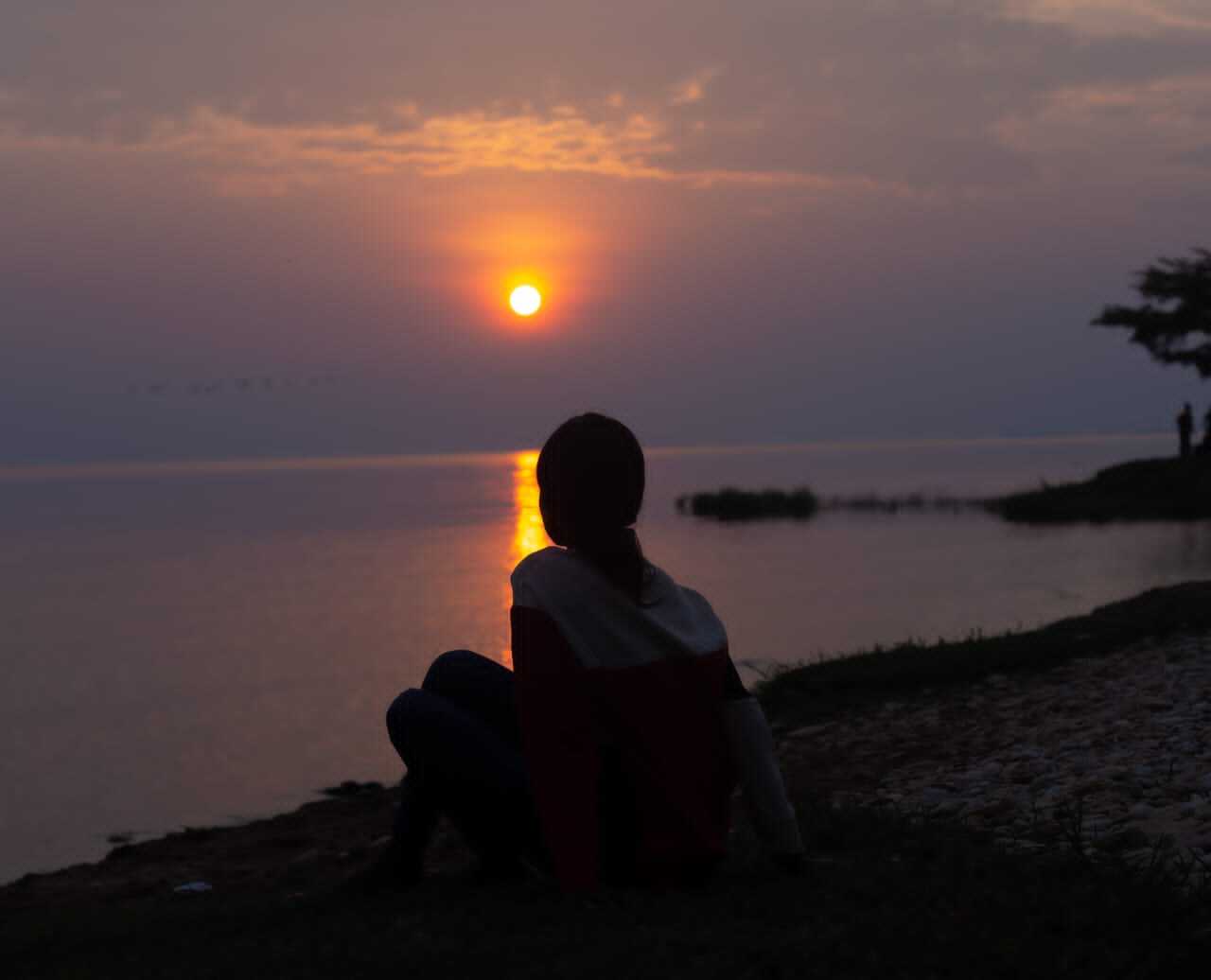 Deborah Nalinda: Modeling is okay, not for spoilt girls 5 Beautiful black girl sunset silhouette