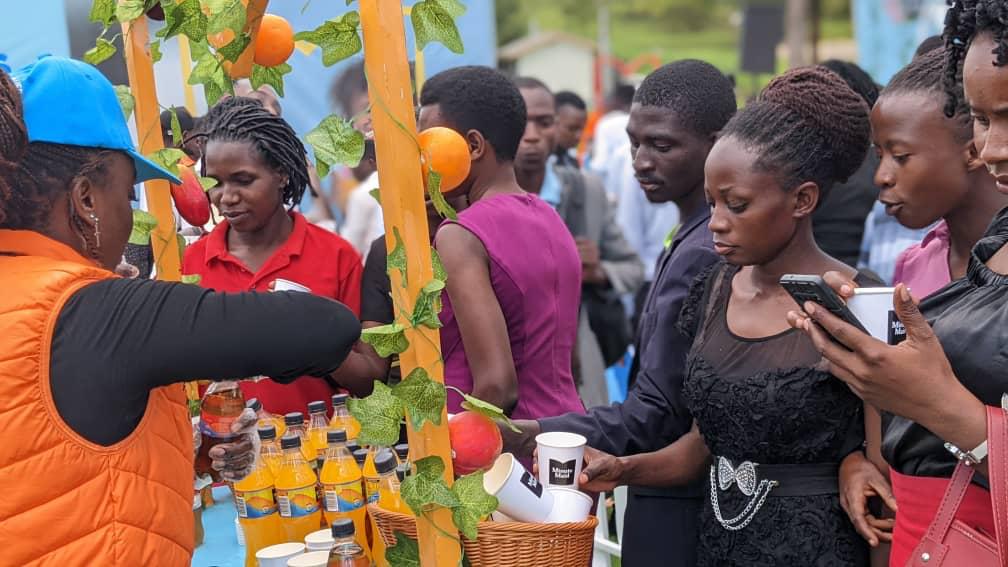 Minute Maid Makes Waves with Surprise Campus Activations Minute Maid Makes Waves with Surprise Campus Activations