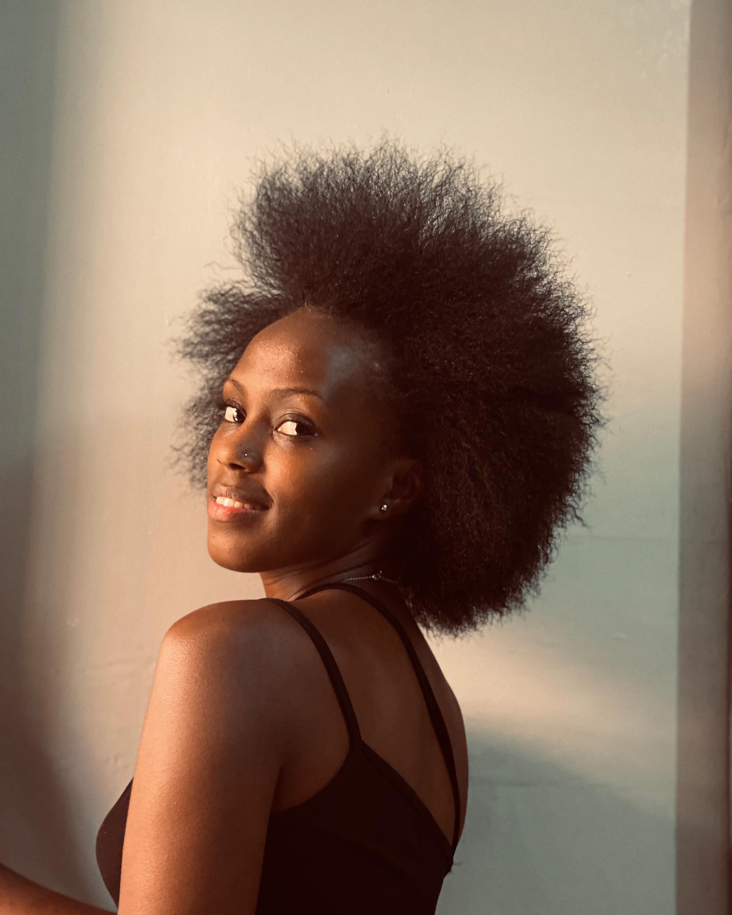 Gloria Bugie: I Hope Abitex Has Sisters, I Was Blackmailed 14 Gloria Bugie, a Ugandan singer, became a victim of blackmail after a private video of hers was leaked online. The video, recorded in May of the previous year, was allegedly released by a man who had been blackmailing her for over a year. Despite filing a police case against the individual in March 2024, which forced him to flee the country, the man released the video in what Bugie believes was an attempt to ruin her career as she gained success. The leak of the video has taken a heavy toll on Bugie’s mental health, leading to a breakdown and depression. She publicly addressed the incident during a press conference, tearfully acknowledging the video’s authenticity while stressing that she had not released it herself. The emotional ordeal prompted her to speak out about the importance of mental health and to express solidarity with other women who have faced similar blackmail. In addition to dealing with the public fallout from the video, Bugie faced accusations from music promoter Abitex, who filed a police complaint against her for "promoting pornography." She refuted the claim, stating that no woman would intentionally expose herself to such humiliation. Bugie has since committed to joining organizations that help women combat blackmail and harassment.