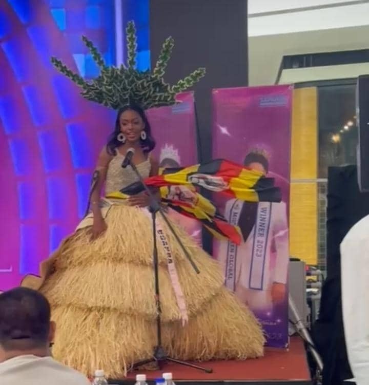 Little Miss Global 2024 Award: Best national costume Malaysia