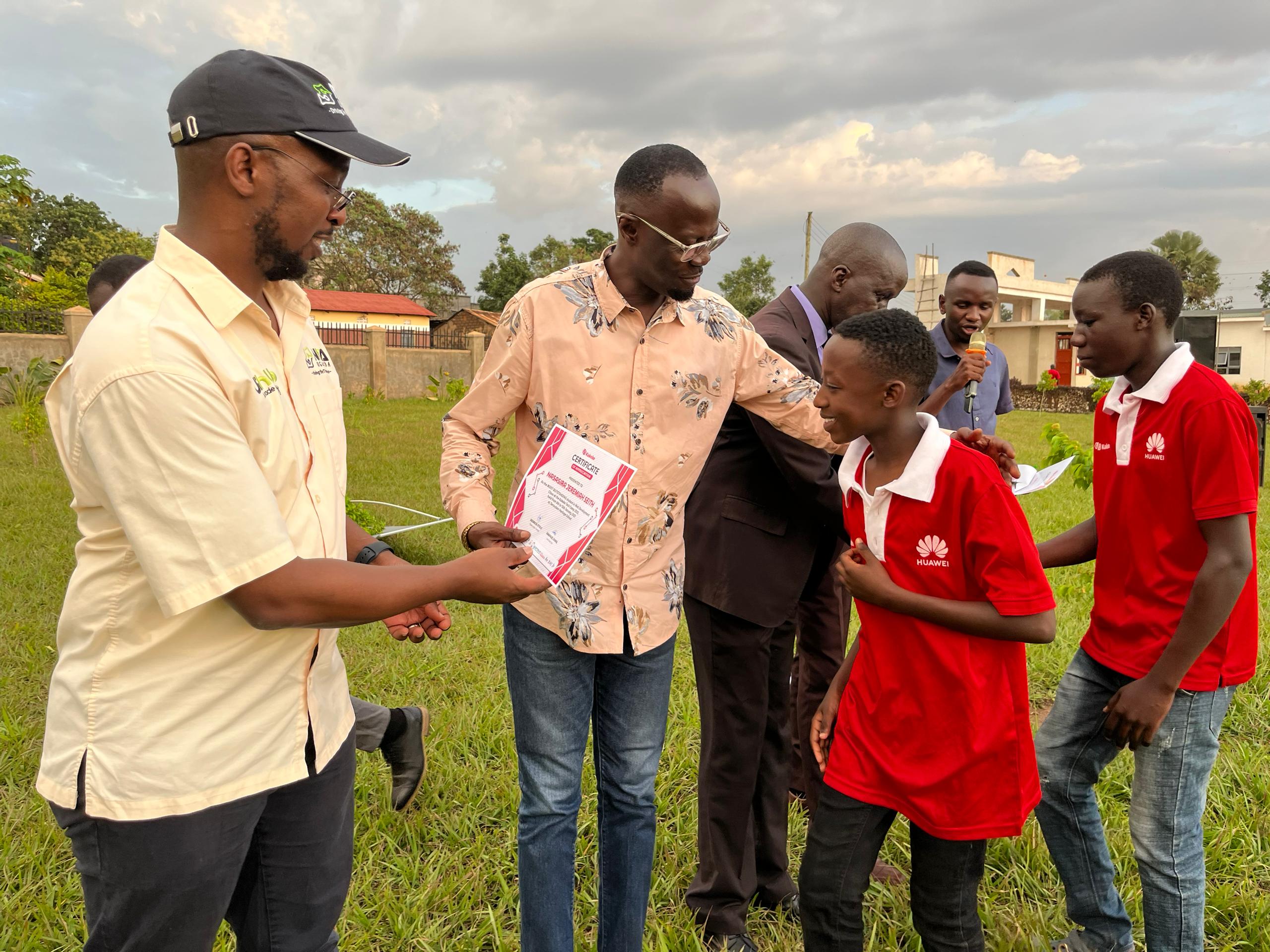 Huawei Uganda donates 23 Laptops to Kakebe Technologies