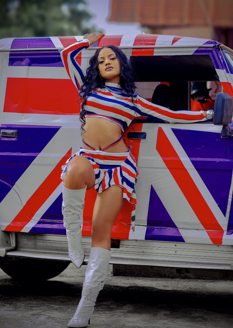 Zzina Awards 2025 | Glamour, Full List Of Winners 9 Zzina Awards 2025 AVA PACE