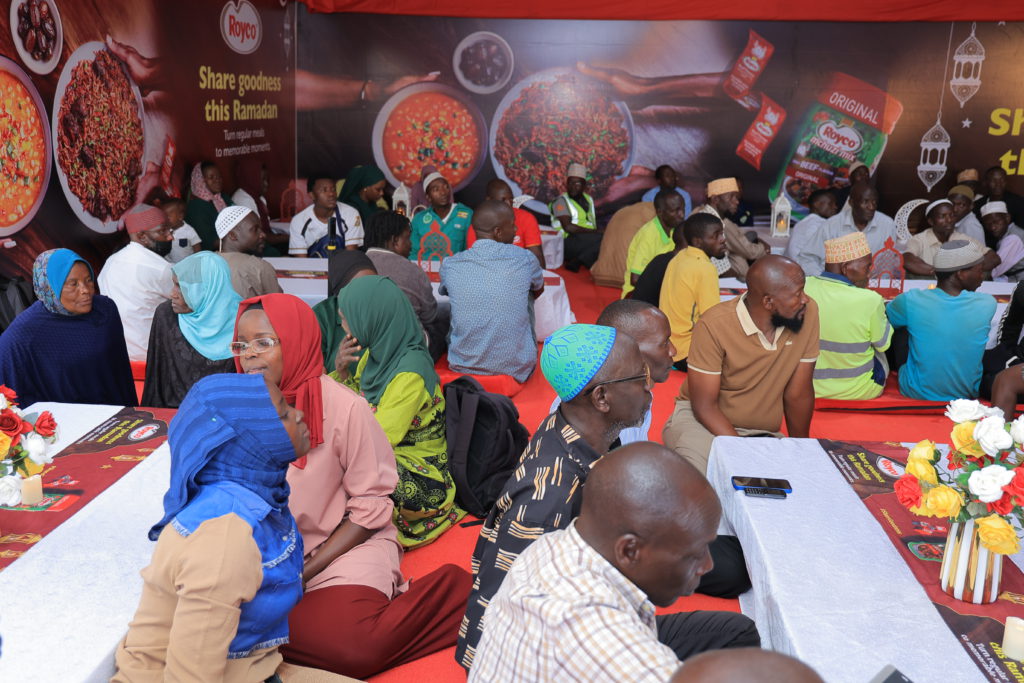 Royco’s ‘Share Goodness’ Campaign Feeds Over 5,000, Concludes Ramadan with Donation to Uganda Muslim Supreme Council