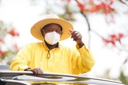 Museveni in Kawempe: “You Don’t Rest on Tarmac Roads—Fix Your Homes 1st!”