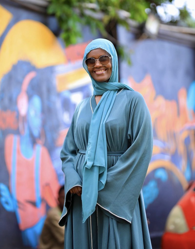 Omega 256 dressed in sharia