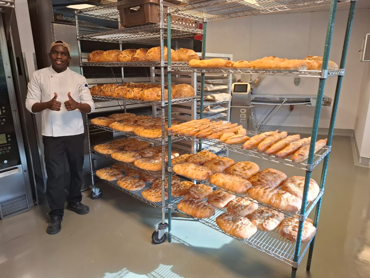 Meet Walinda Jonathan, Passionate Chef in Bakery