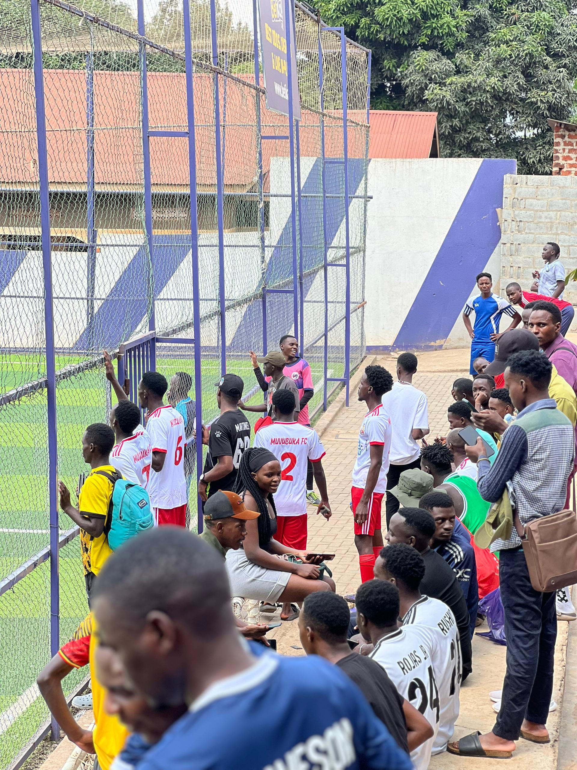 Rain Disrupts UOX League Match 2, Connects Pals