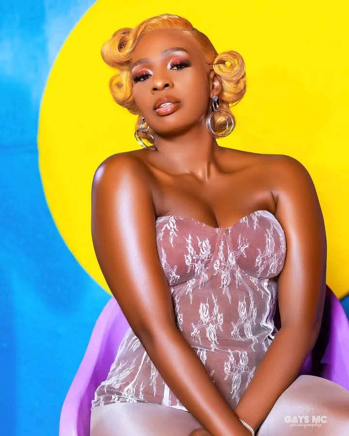 See You Tonight by Cindy, Omega 256 Tops #1 Spot on YouTube