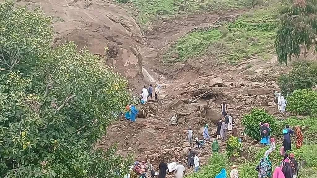 Massive Sudan Landslide Wipes Out Village leaves Only 1