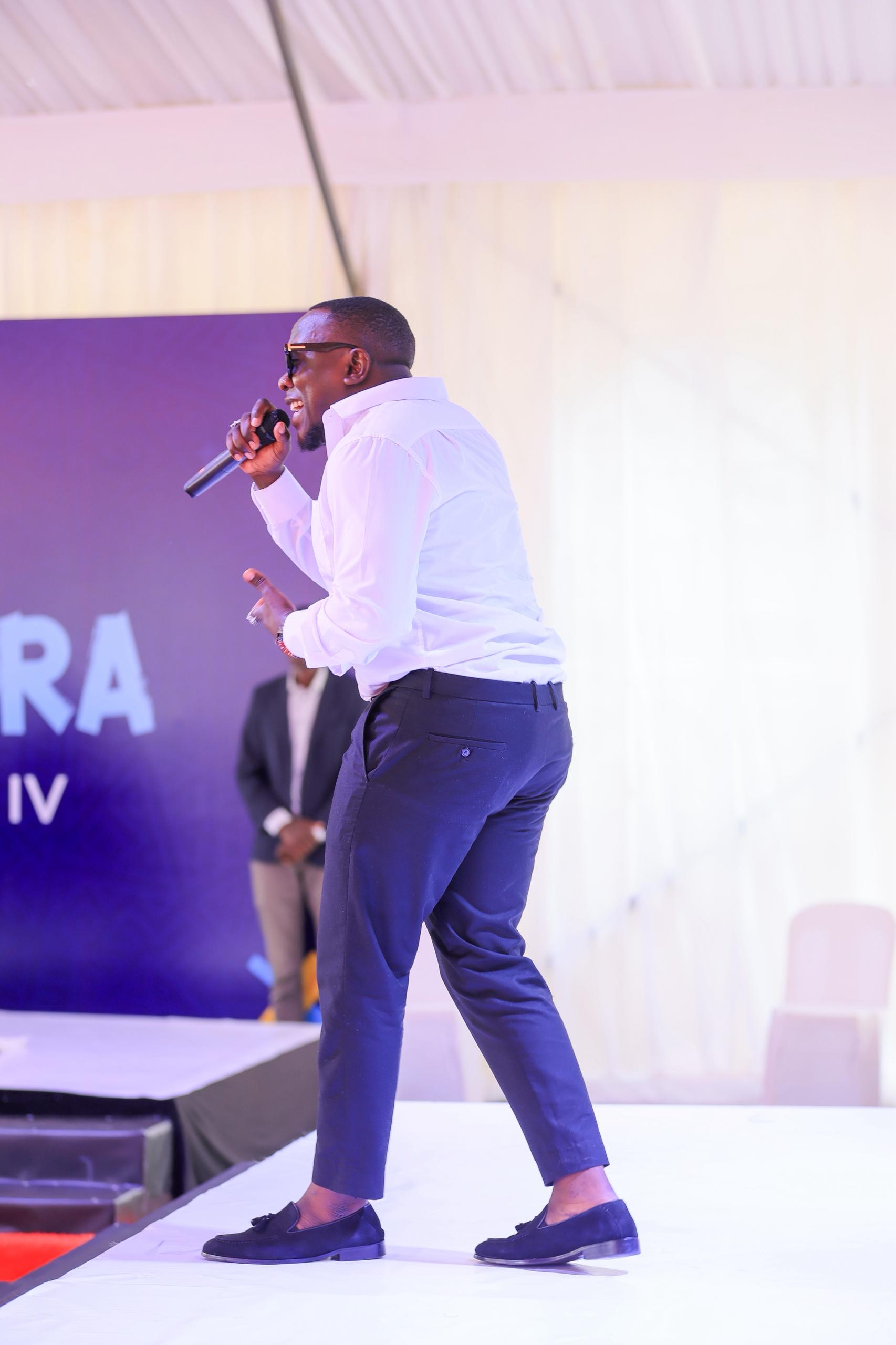 King Oyo impressed by RAHU, meets new Miss Uganda