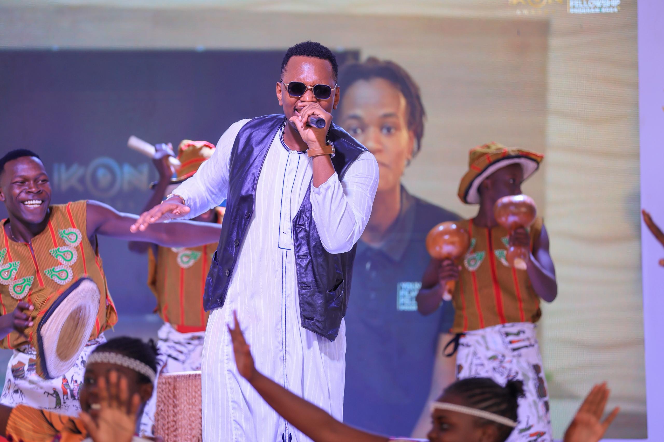 King Oyo impressed by RAHU, meets new Miss Uganda