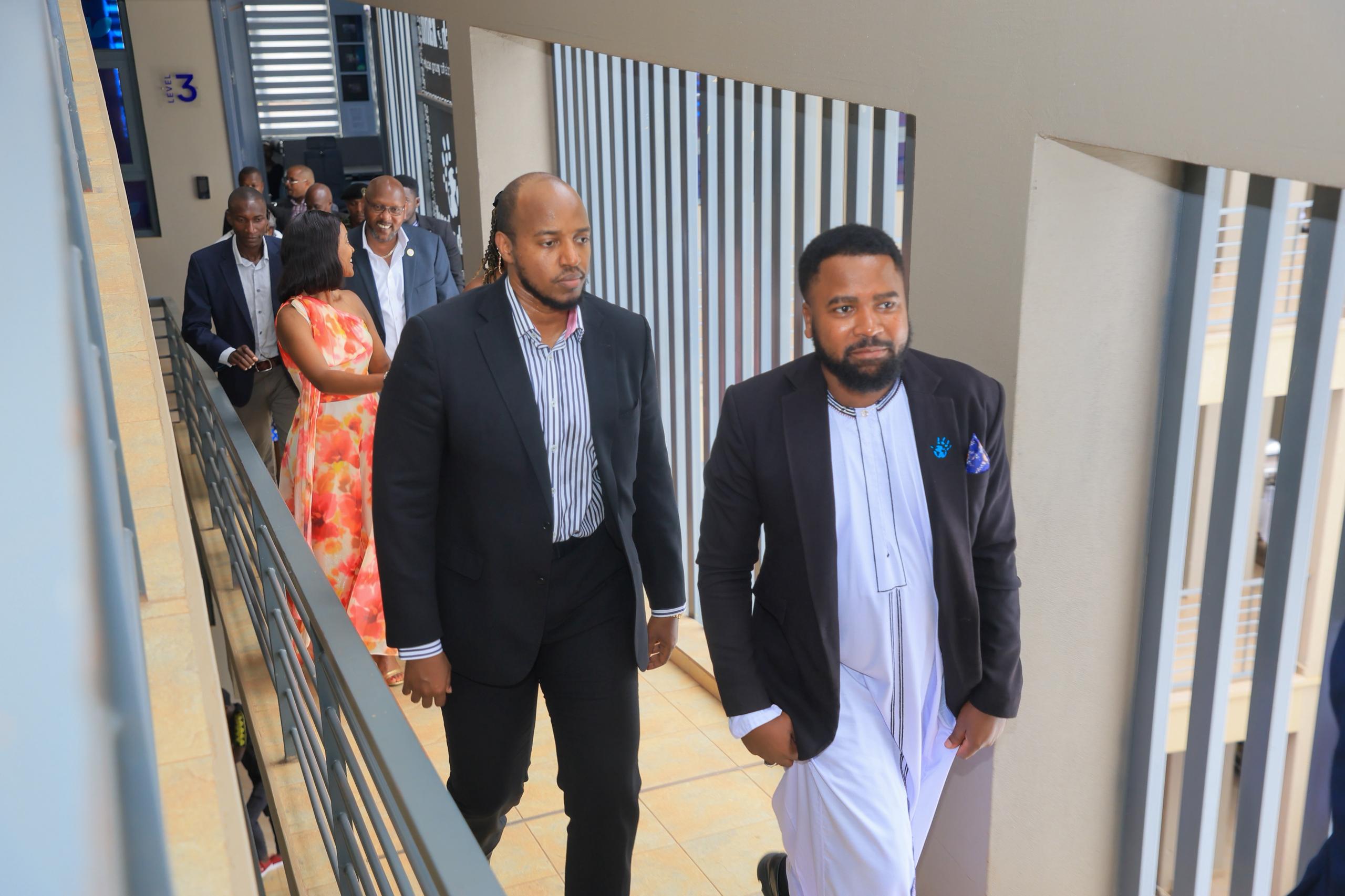 King Oyo impressed by RAHU, meets new Miss Uganda