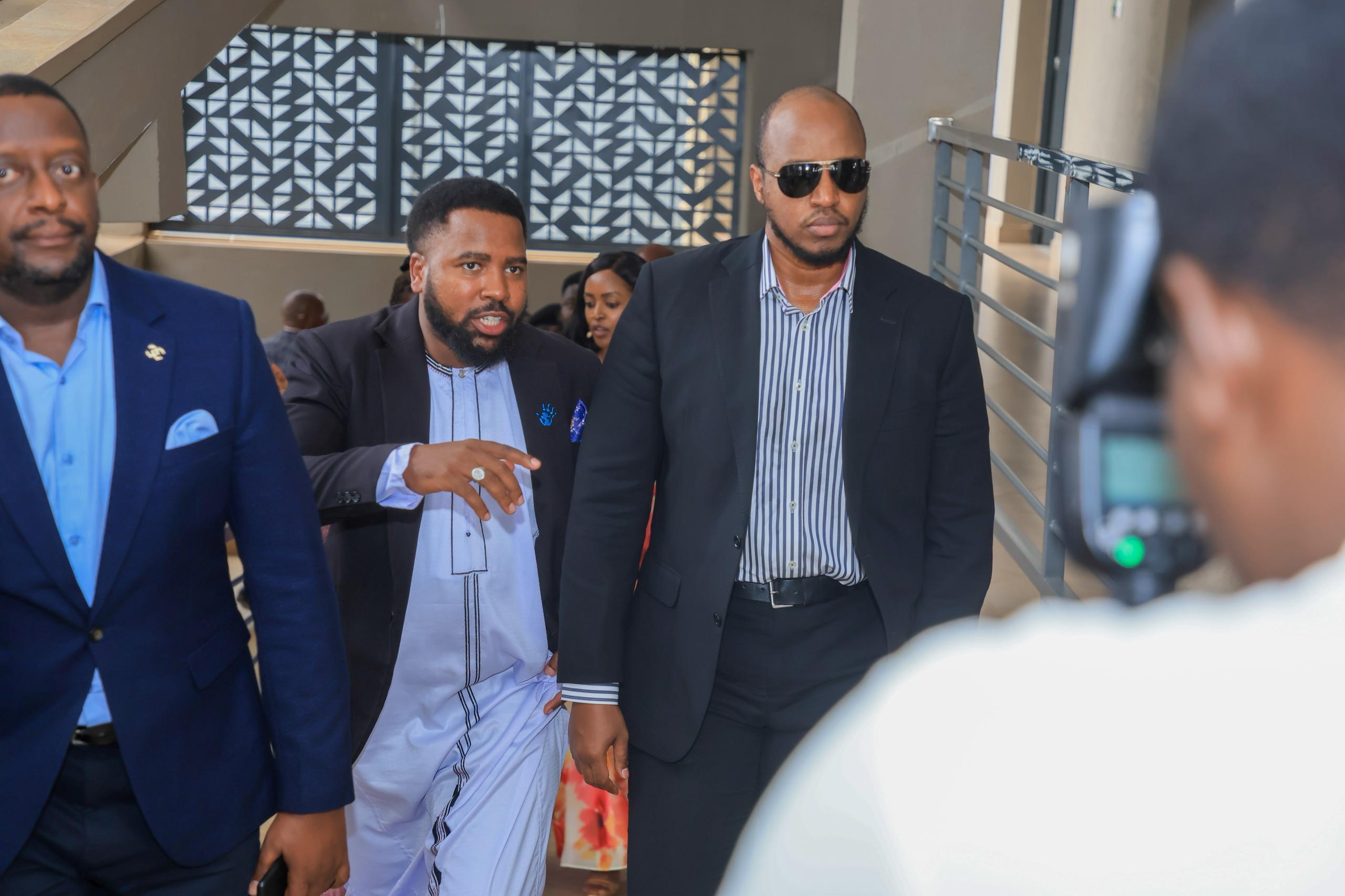 King Oyo impressed by RAHU, meets new Miss Uganda