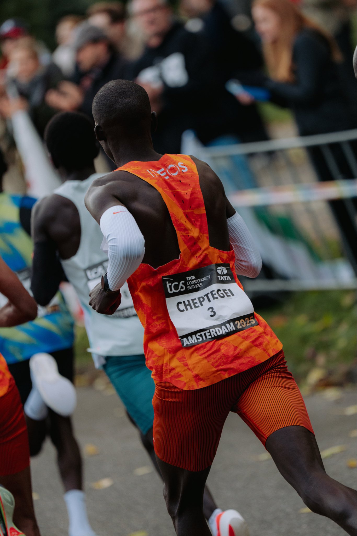 Cheptegei finishes 3rd in Marathon at TCS Amsterdam 2025