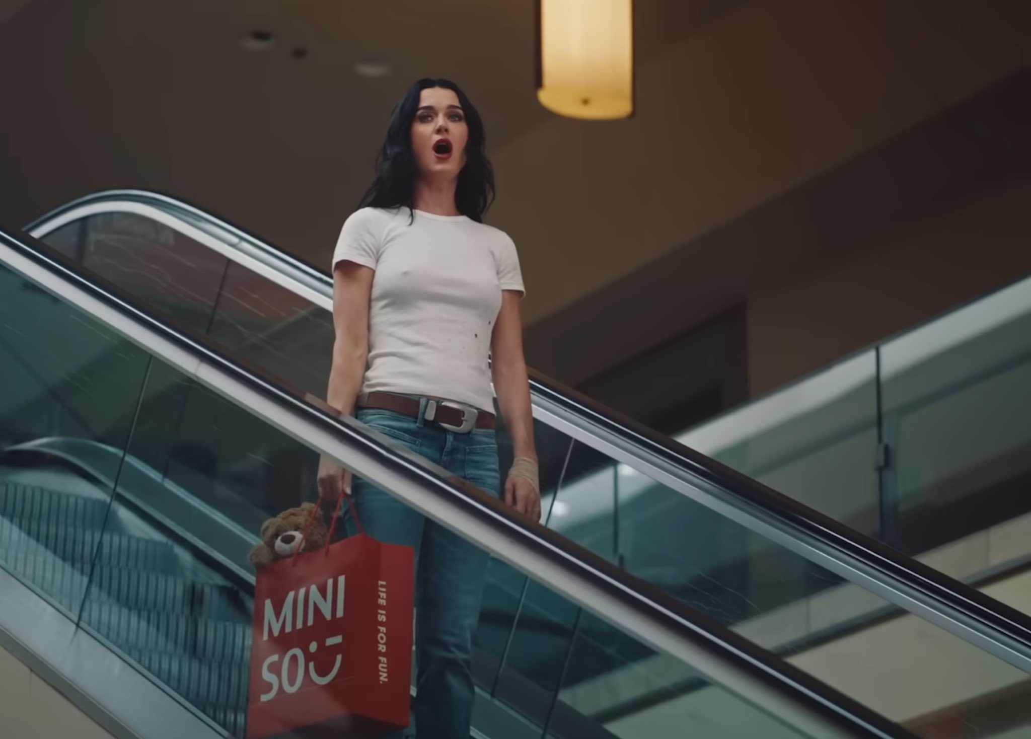 Bandaids by Katy Perry screenshots