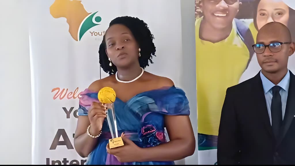 Cindy Sanyu Wins Continental Legendary Artist of the Year in Comoros 2 Cindy Sanyu wins Continental Legendary Artist of the Year Award