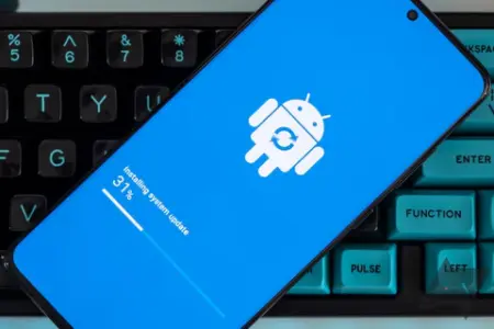 Hanging Phone: 5 Quickest Ways to Fix It Hanging Phone: 5 Quickest Ways to Fix It