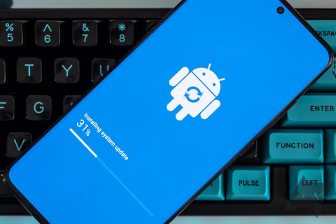 Hanging Phone: 5 Quickest Ways to Fix It Hanging Phone: 5 Quickest Ways to Fix It