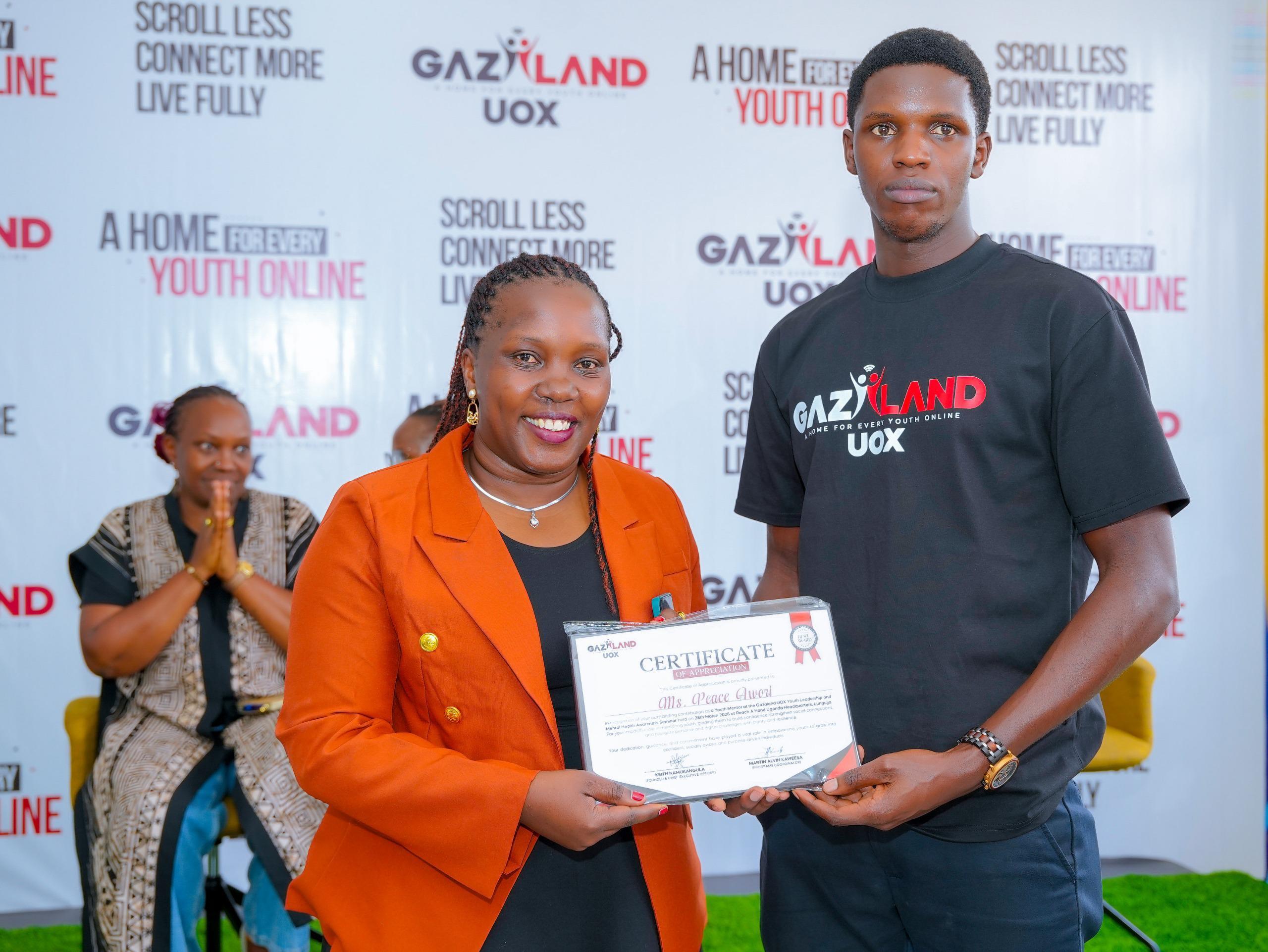 Gazaland UOX holds 1st Youth Seminar, Awards Certificates 5 Gazaland UOX holds 1st Youth Seminar, Awards Certificates